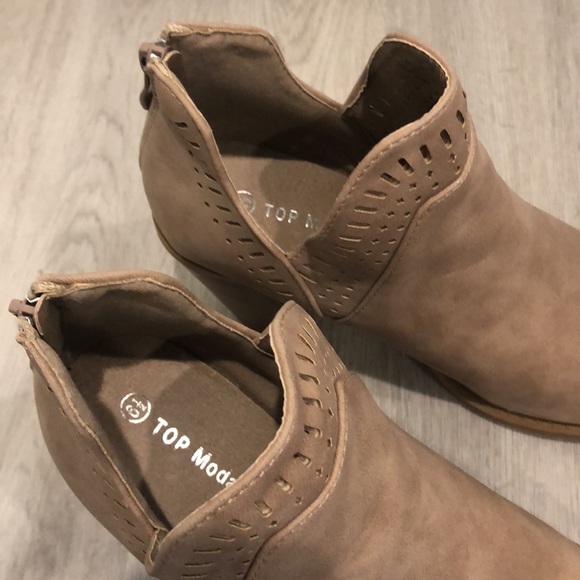 Nude Booties - Picture 4 of 8